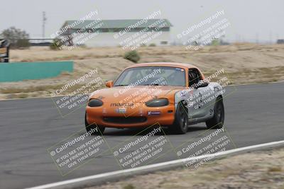 media/Jun-01-2025-CalClub SCCA (Sun) [[eae223c5dd]]/Group 5/Race (Front Straight)/